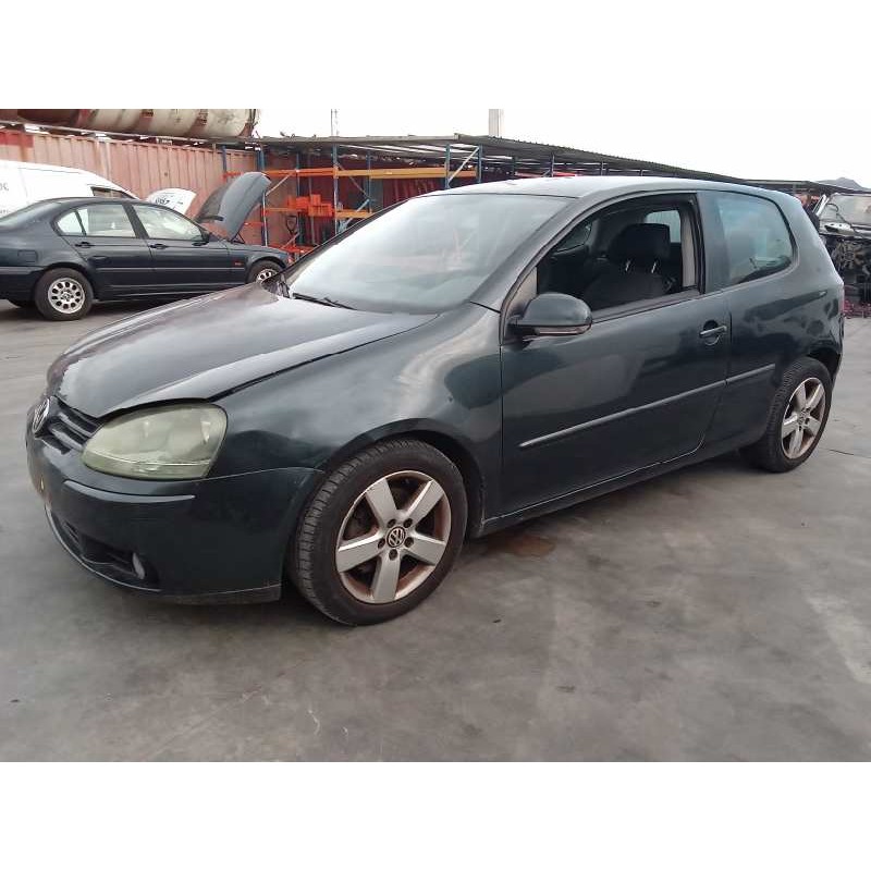 volkswagen golf v berlina (1k1) del año 2004