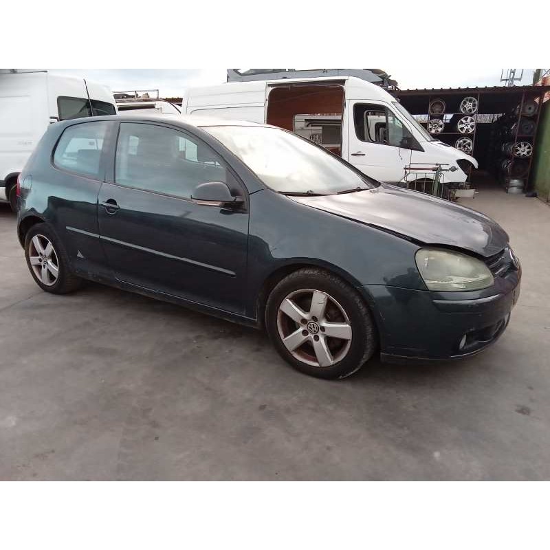 volkswagen golf v berlina (1k1) del año 2004
