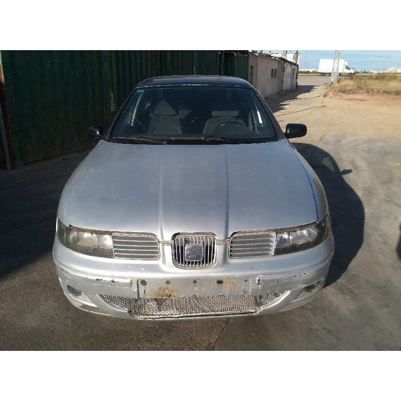 seat toledo (1m2) del año 2000