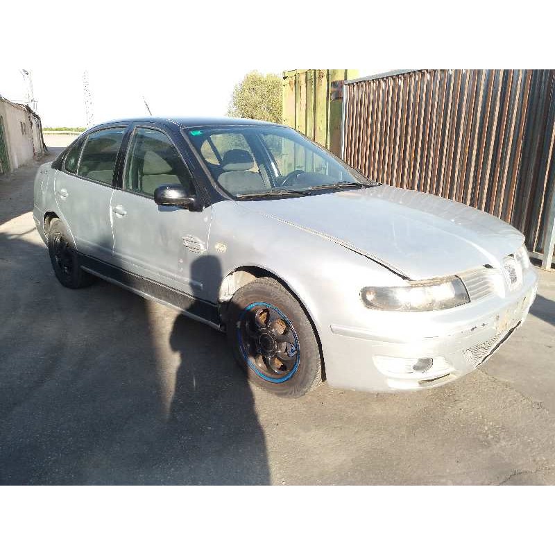 seat toledo (1m2) del año 2000