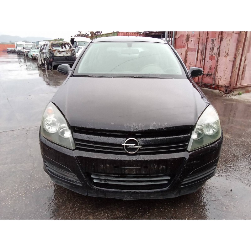 opel astra h berlina del año 2005