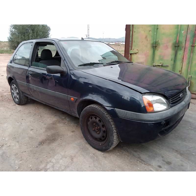 ford fiesta berlina (dx) del año 2000