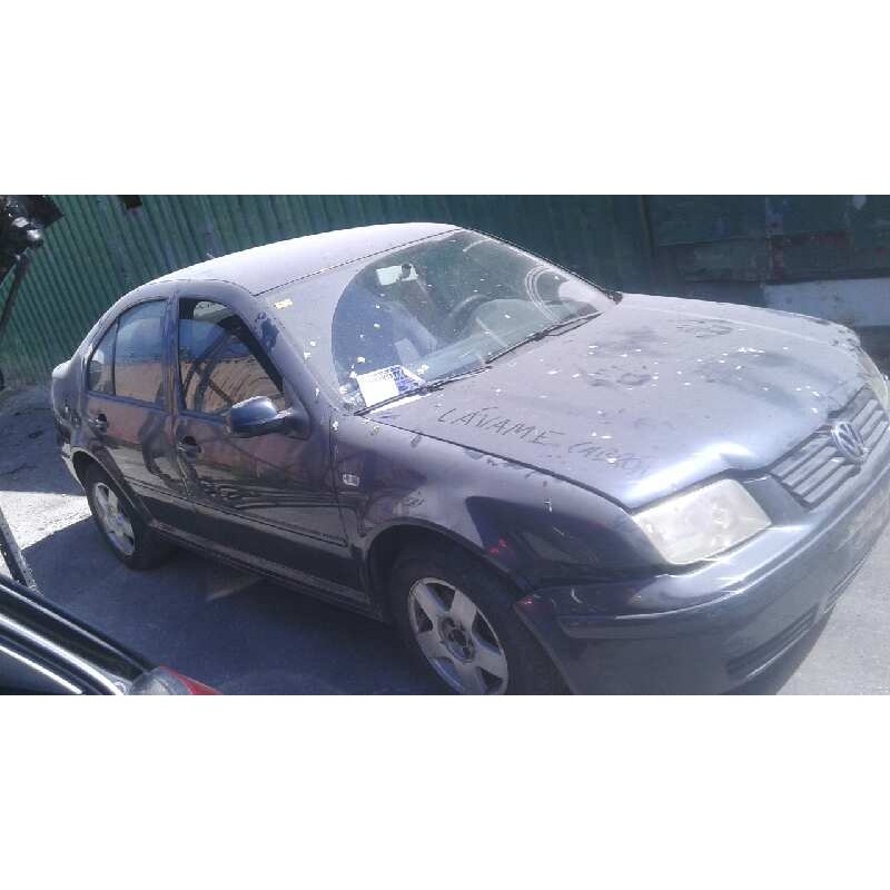 volkswagen bora berlina (1j2) del año 2001