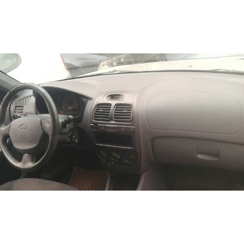 hyundai accent (lc) del año 2002
