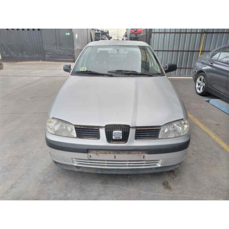 seat cordoba berlina (6k2) del año 2001