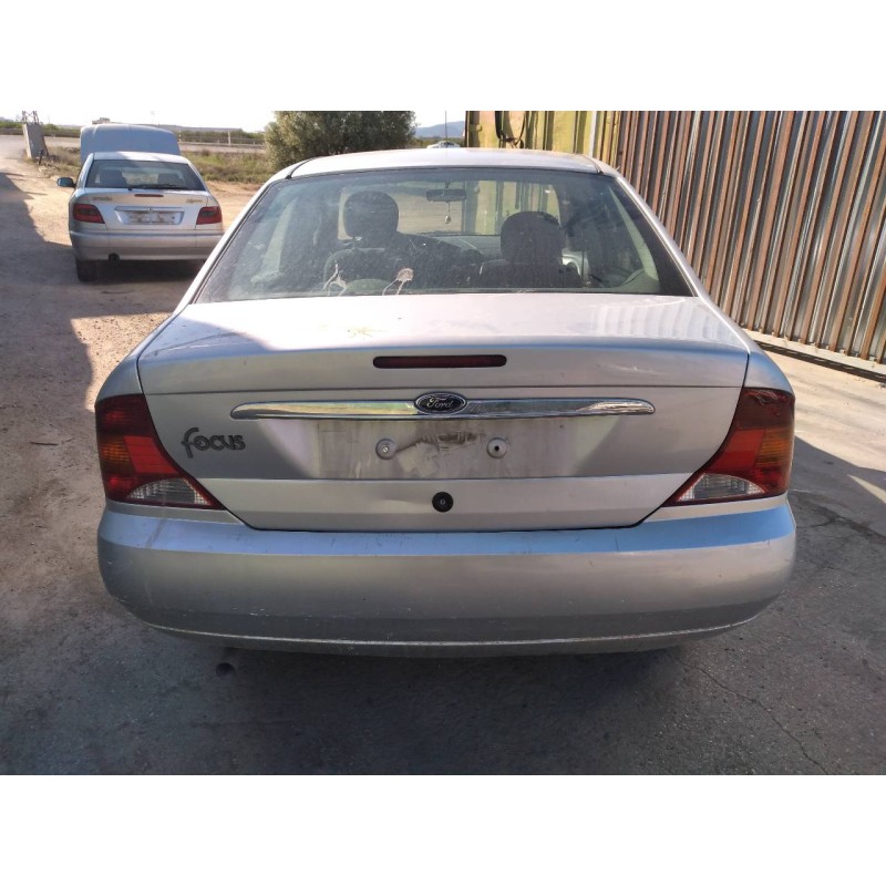 ford focus berlina (cak) del año 1999