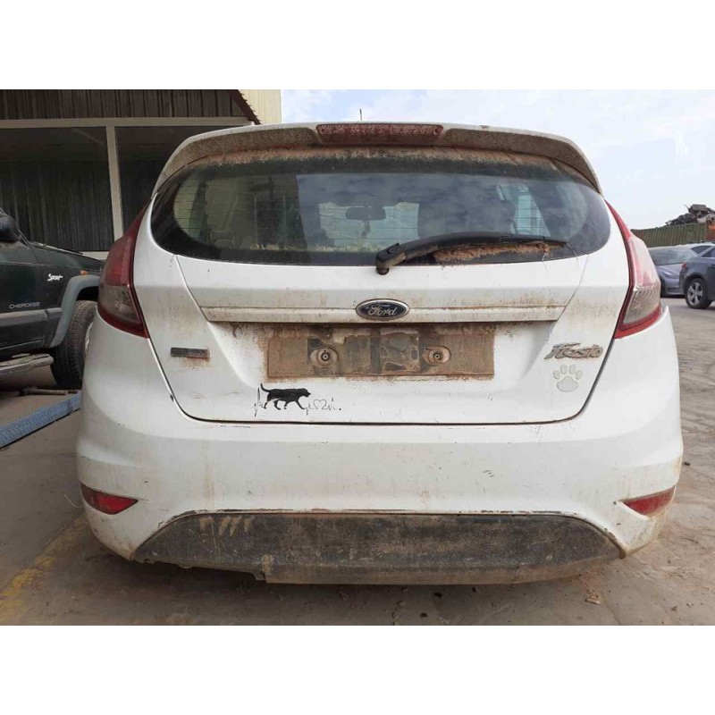 ford fiesta (ccn) del año 2013