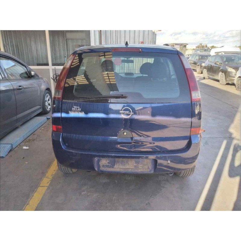 opel meriva del año 2004
