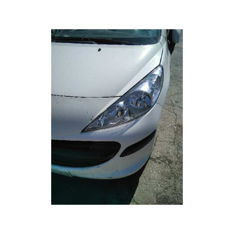 peugeot 207 del año 2007