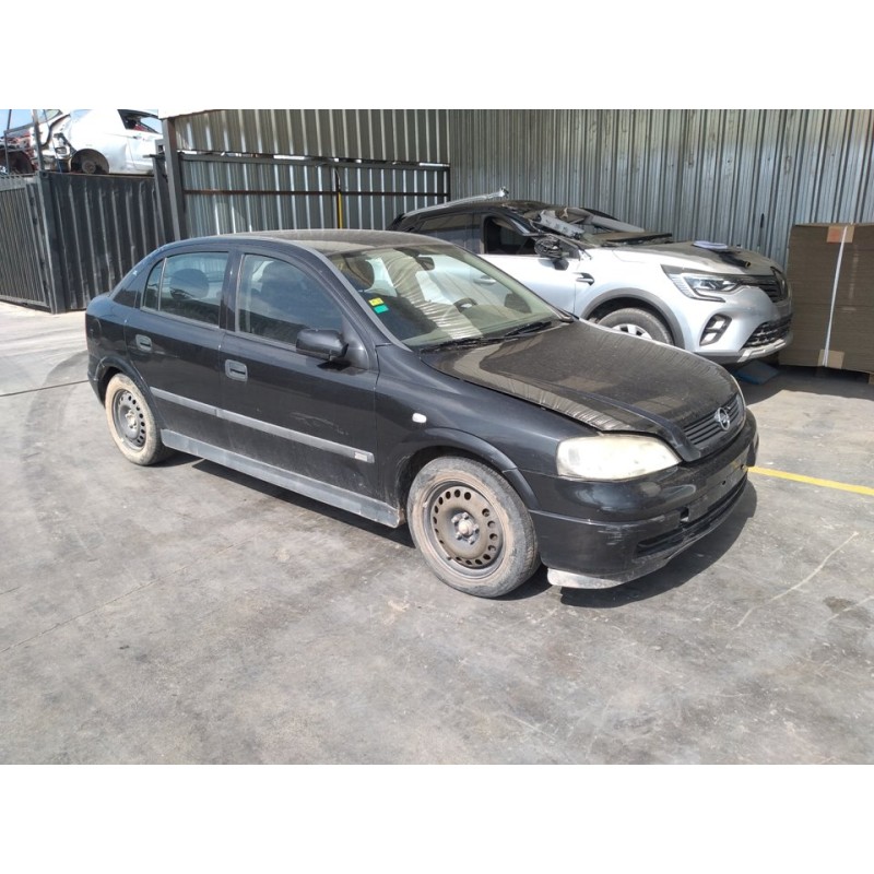 opel astra g berlina del año 2001