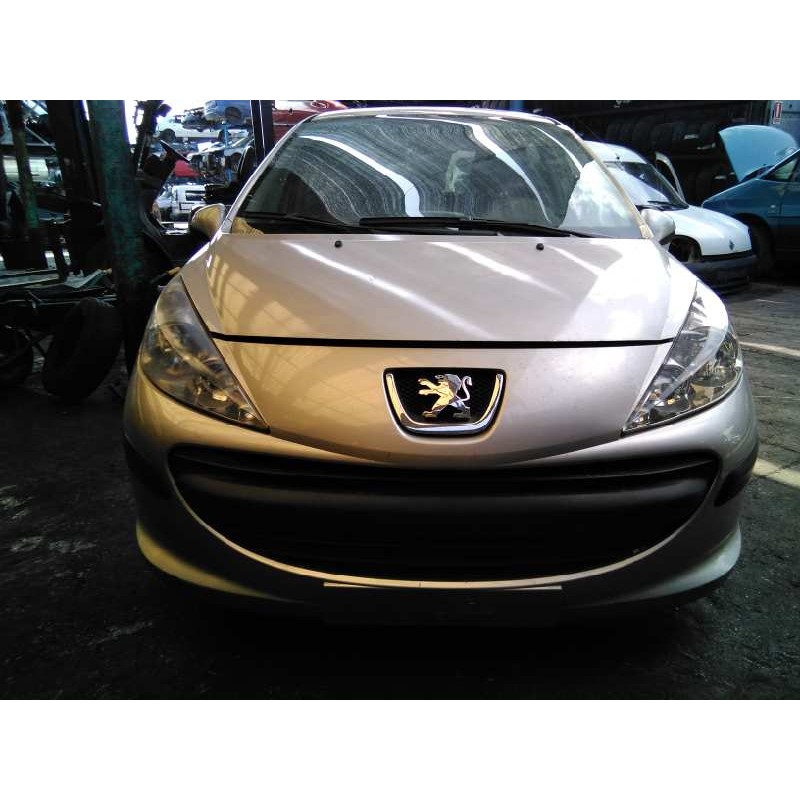 peugeot 207 del año 2006