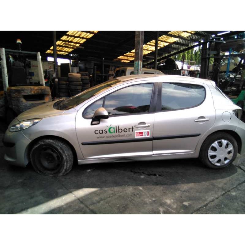 peugeot 207 del año 2006