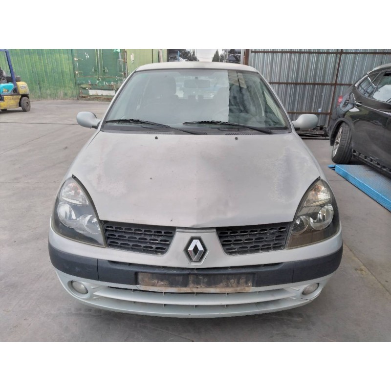 renault clio ii fase ii (b/cb0) del año 2001