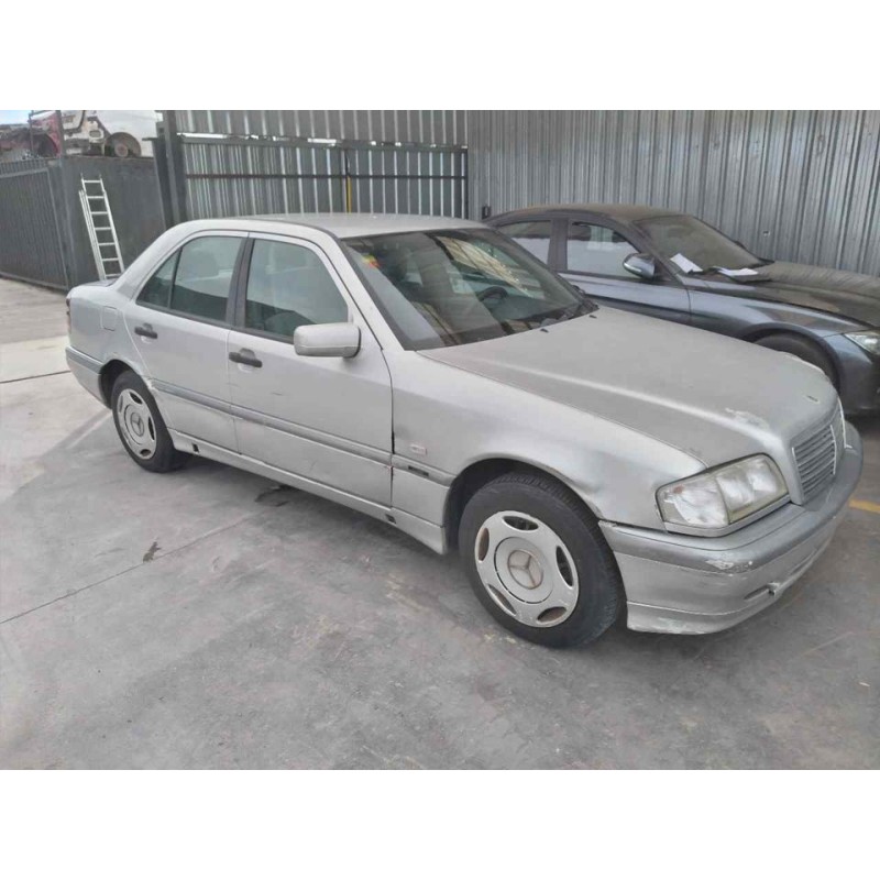 mercedes-benz clase c (w202) berlina del año 1997