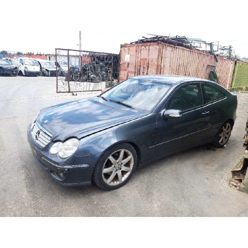 mercedes-benz clase c (w203) sportcoupe del año 2005