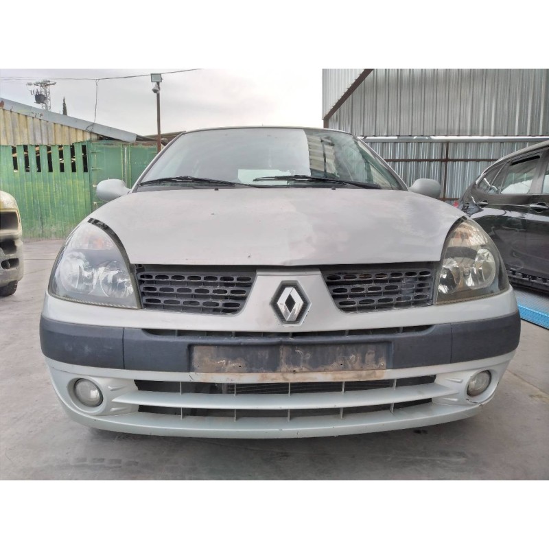renault clio ii fase ii (b/cb0) del año 2001