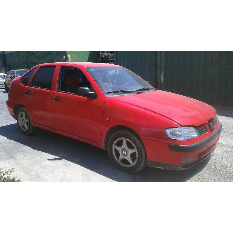 seat cordoba berlina (6k2) del año 2002