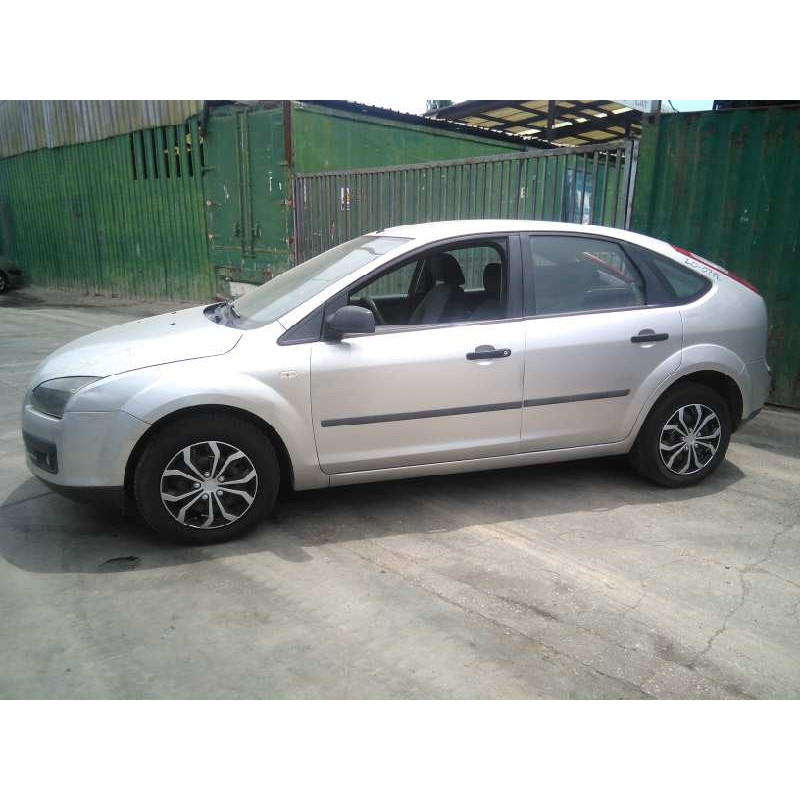 ford focus berlina (cap) del año 2005