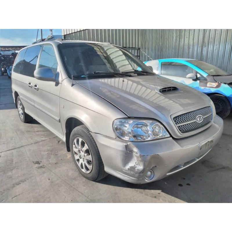 kia carnival ii del año 2005