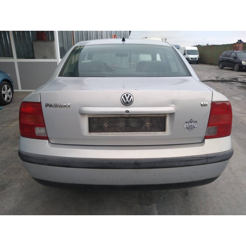 volkswagen passat berlina (3b2) del año 1998