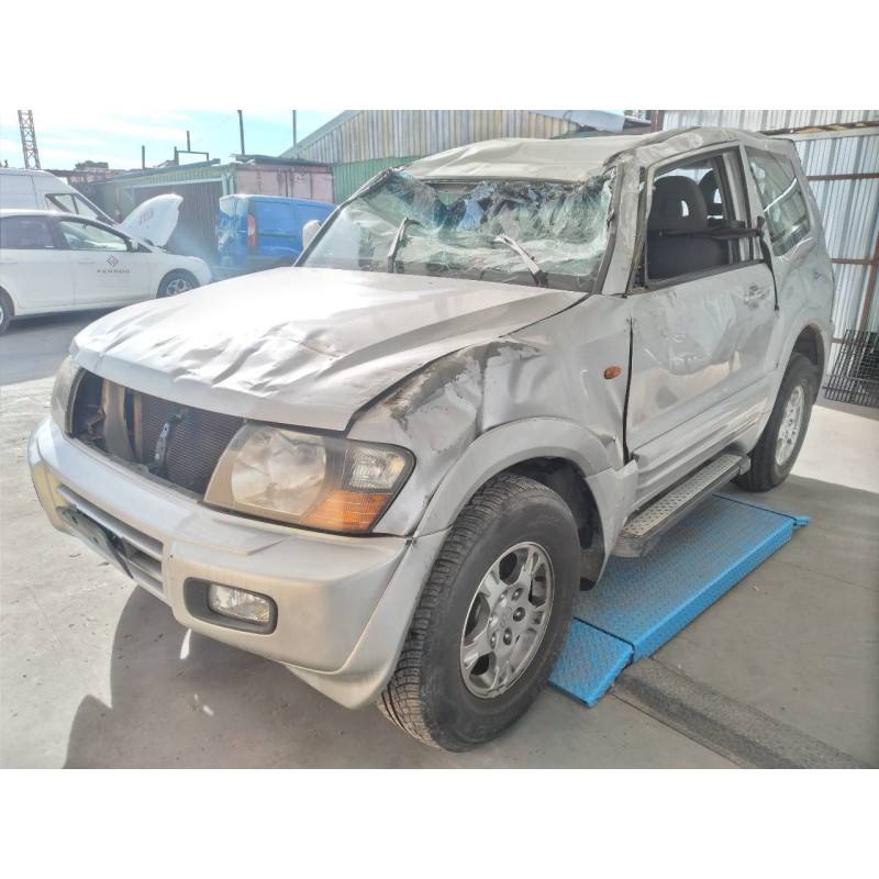 mitsubishi montero (v60/v70) del año 2002