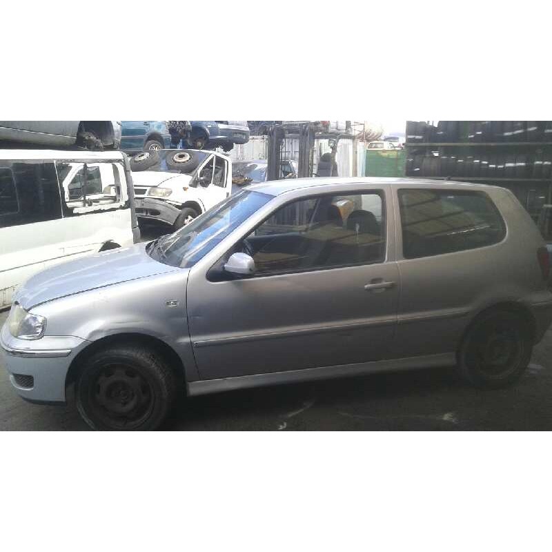 volkswagen polo berlina (6n2) del año 2000