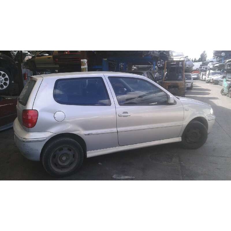 volkswagen polo berlina (6n2) del año 2000