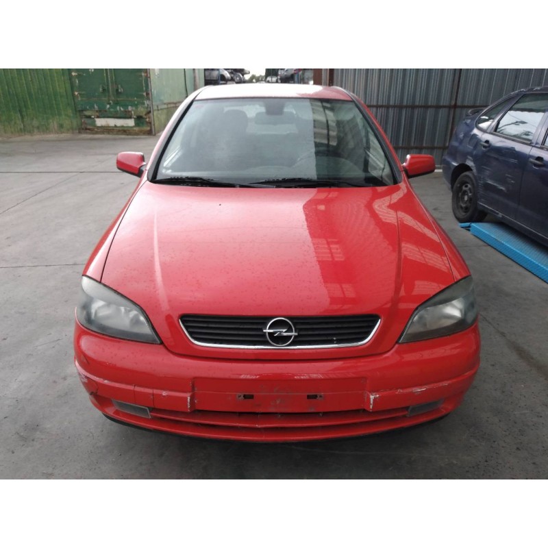 opel astra g berlina del año 2004