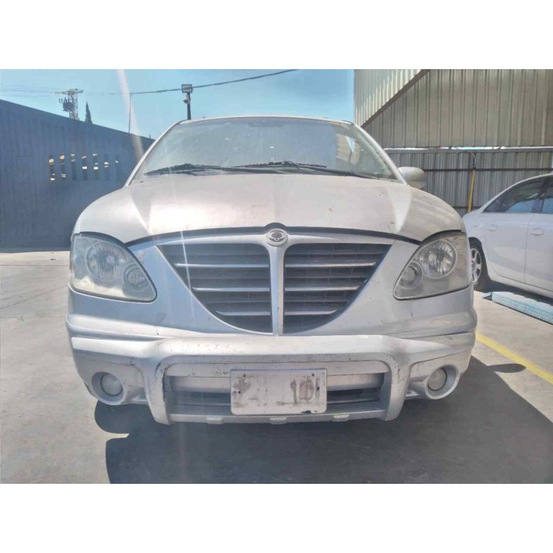 ssangyong rodius del año 2005