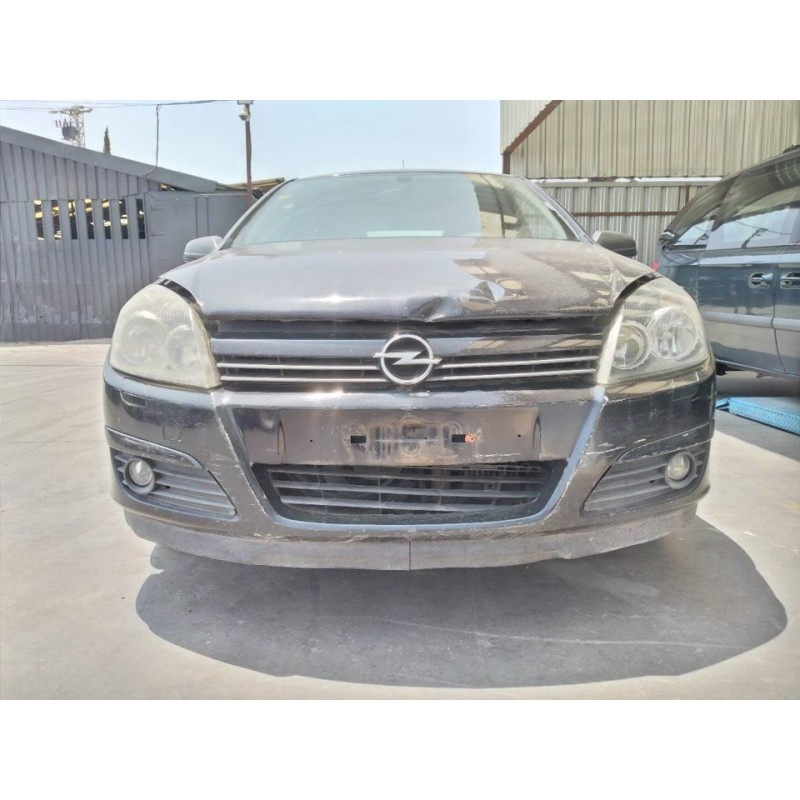opel astra h berlina del año 2005