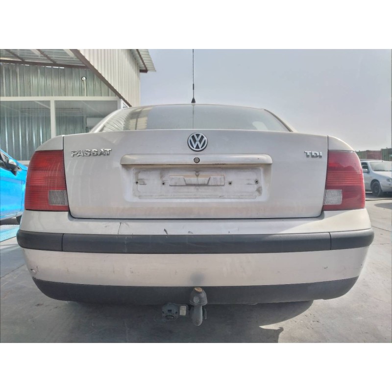 volkswagen passat berlina (3b2) del año 1998