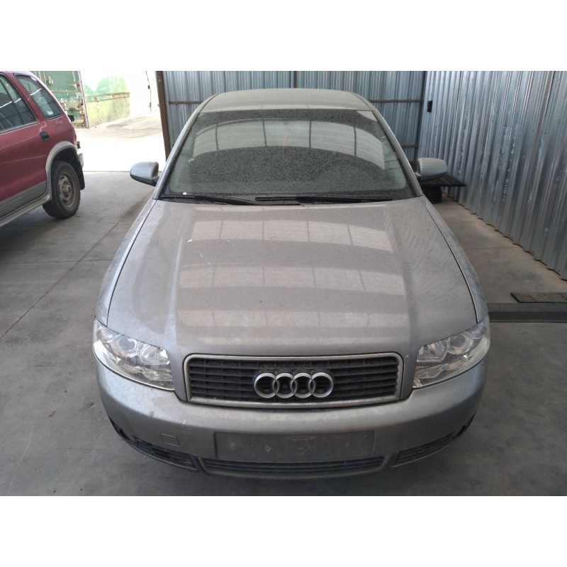 audi a4 berlina (8e) del año 2004
