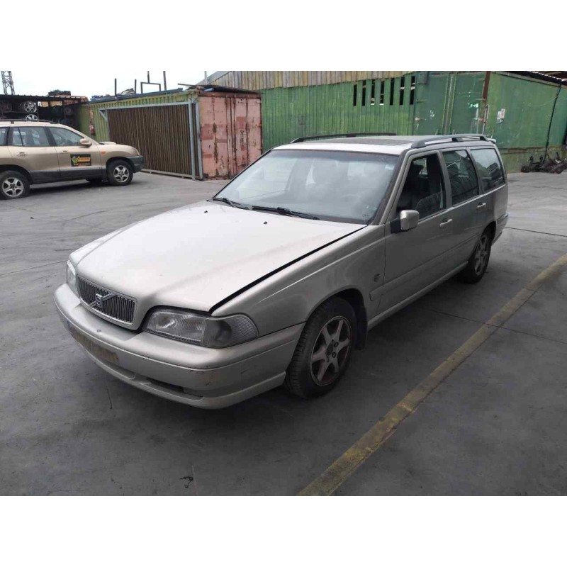 volvo v70 familiar del año 1999