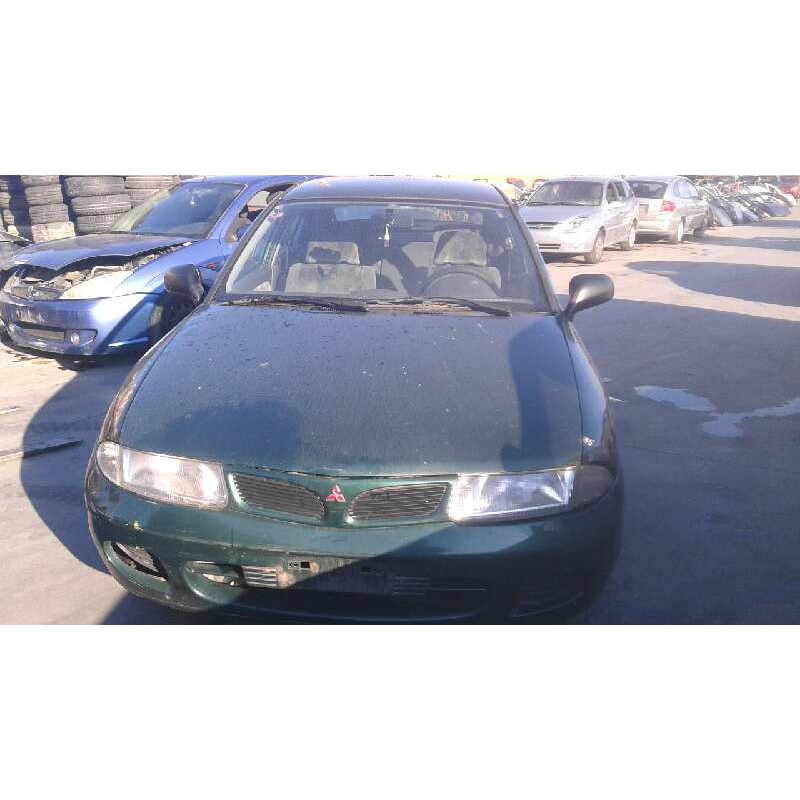 mitsubishi carisma berlina 4 (da0) del año 1997