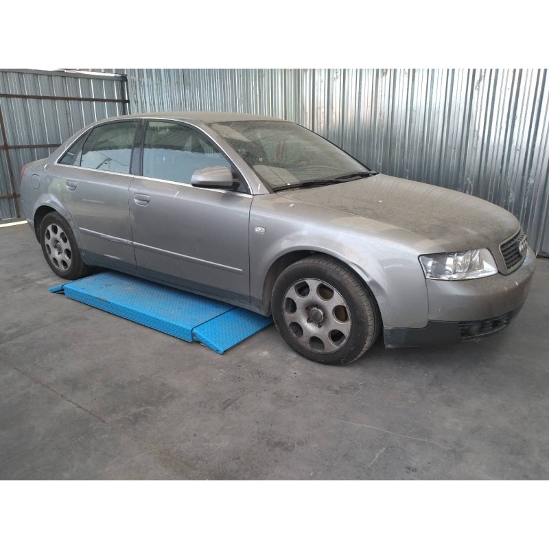 audi a4 berlina (8e) del año 2004