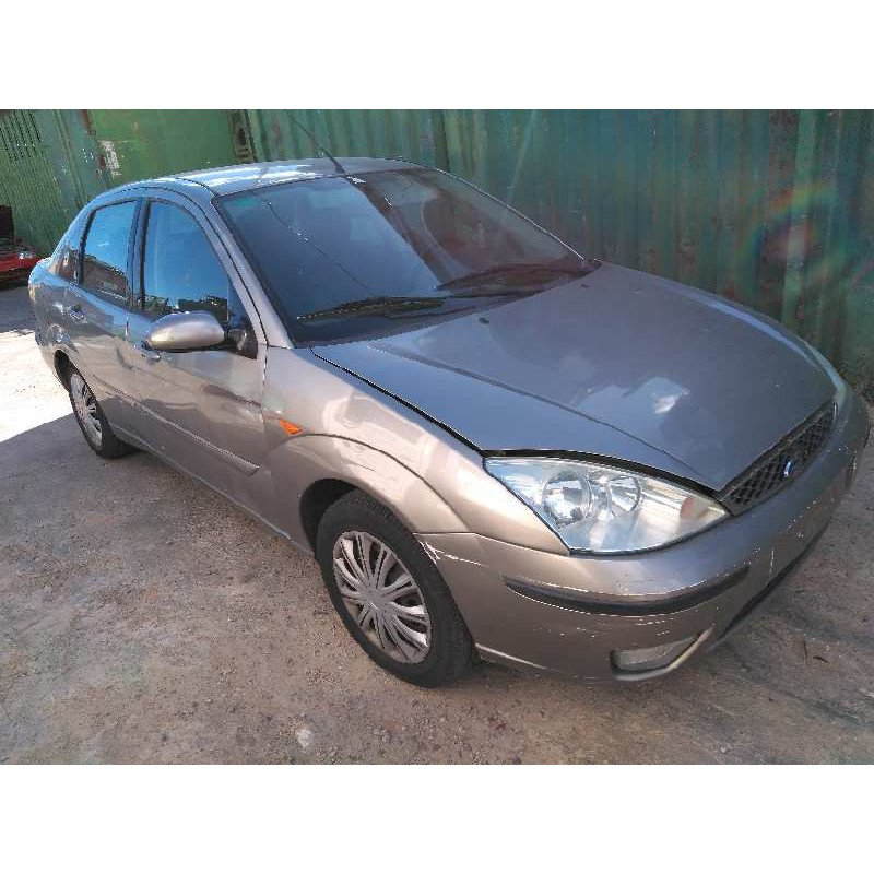 ford focus berlina (cak) del año 2003
