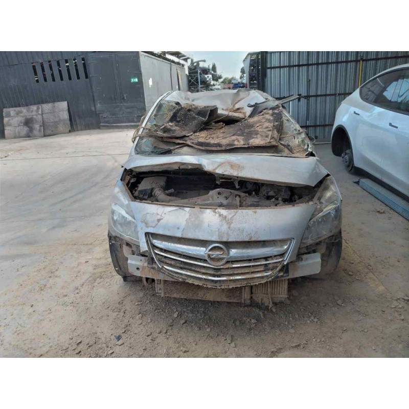 opel meriva b del año 2015