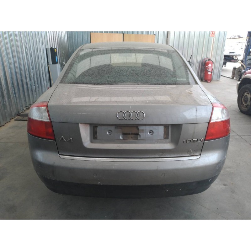 audi a4 berlina (8e) del año 2004