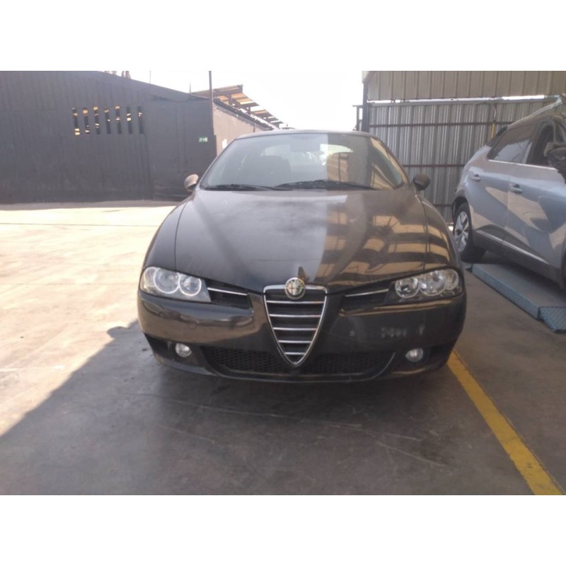 alfa romeo 156 del año 2004