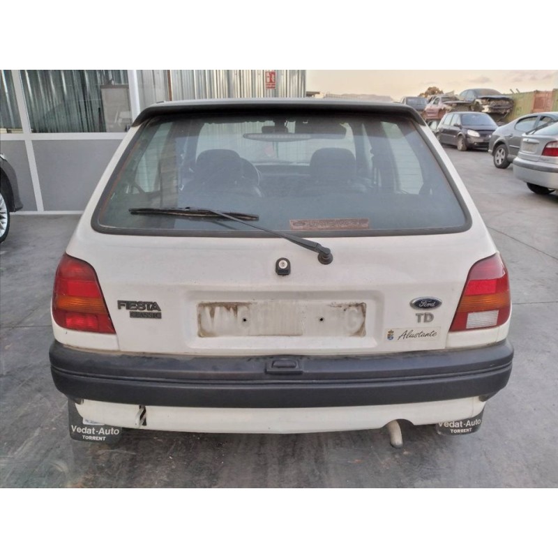 ford fiesta berl./courier del año 1996