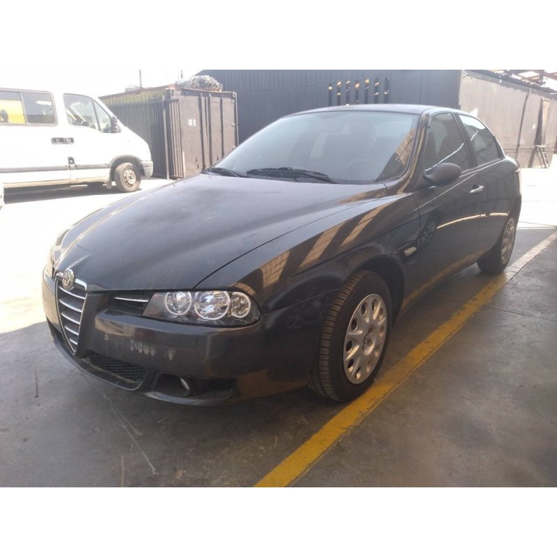 alfa romeo 156 del año 2004