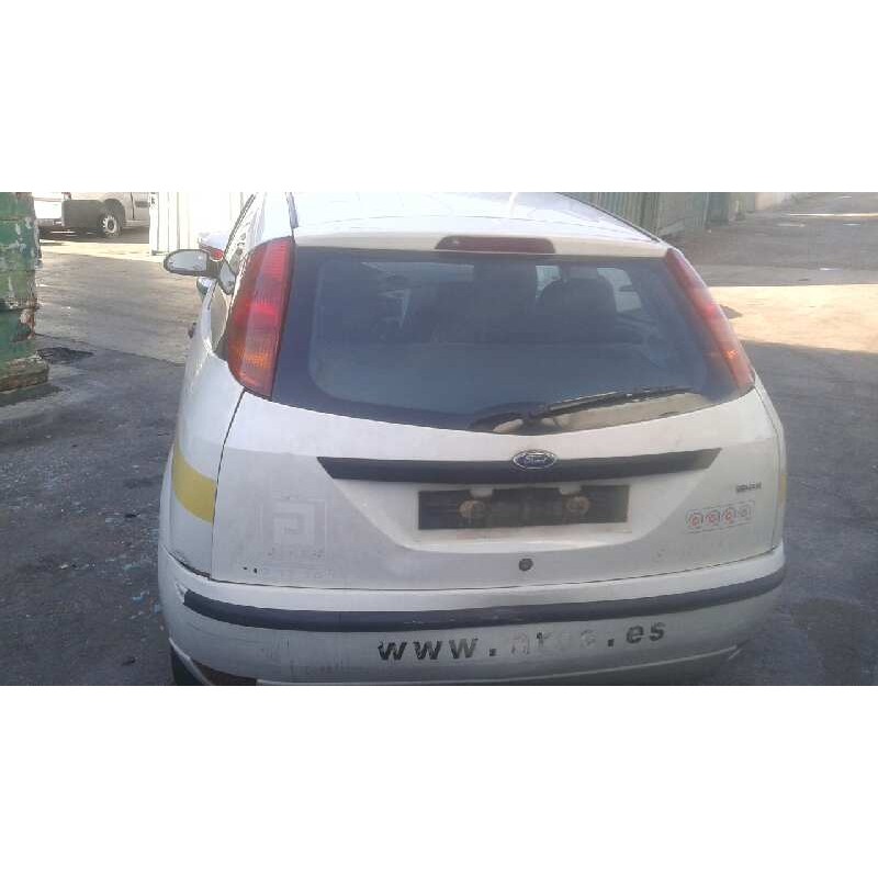 ford focus berlina (cak) del año 2004