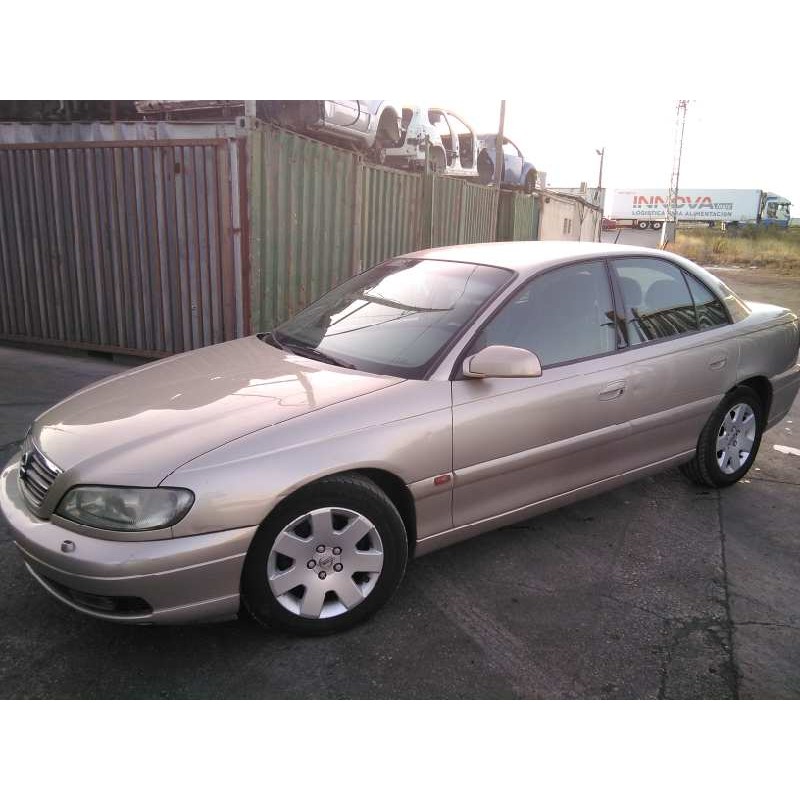 opel omega b del año 2000