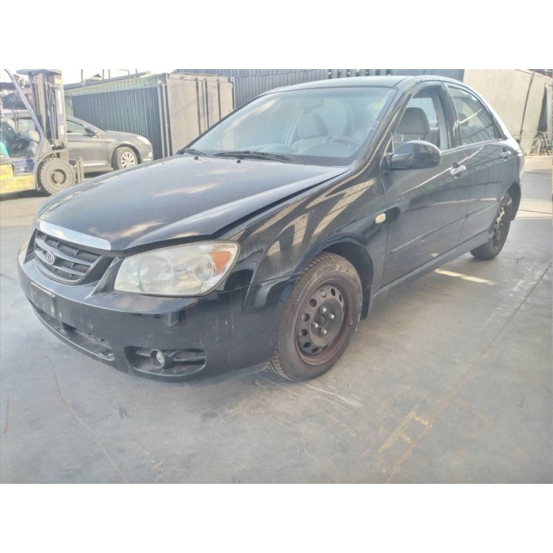 kia cerato del año 2005
