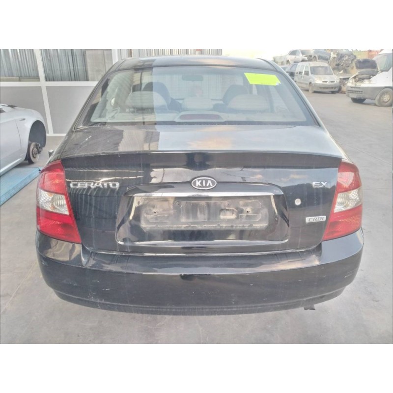 kia cerato del año 2005