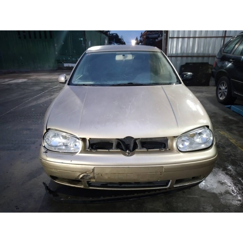 volkswagen golf iv berlina (1j1) del año 2001