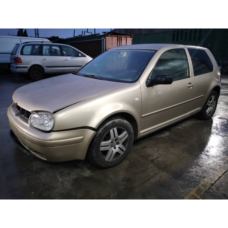 volkswagen golf iv berlina (1j1) del año 2001