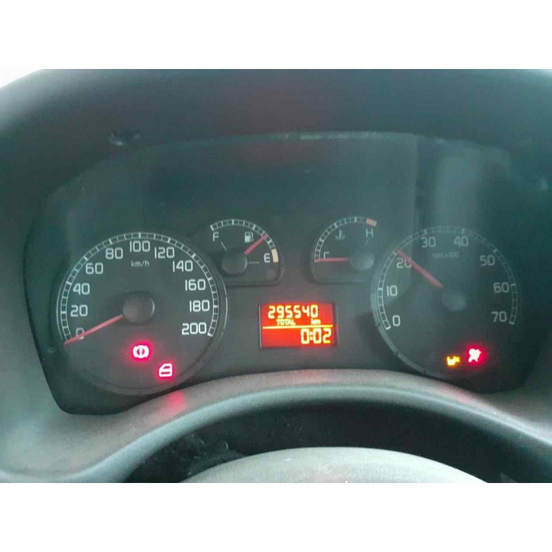 fiat punto berlina (188) del año 2004