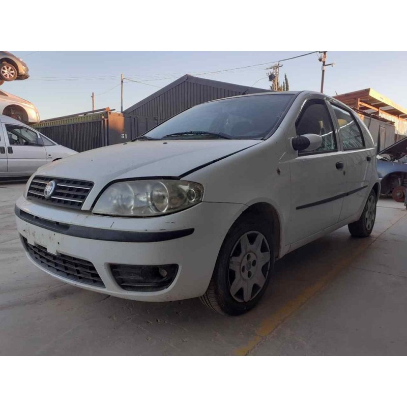 fiat punto berlina (188) del año 2004
