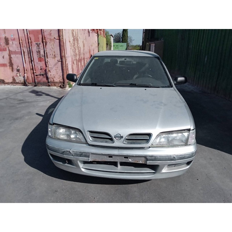 nissan primera berlina (p11) del año 1997